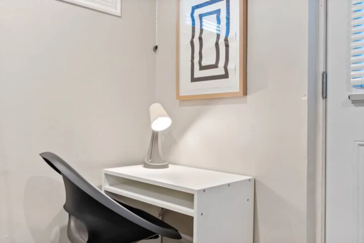 A sophisticated design that is gender-neutral so everyone can enjoy the living space throughout the day.