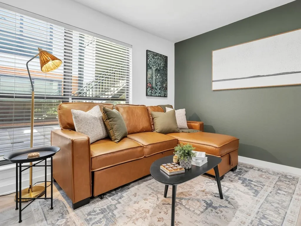 1BR Near Medical District | Queen Bed & Wifi