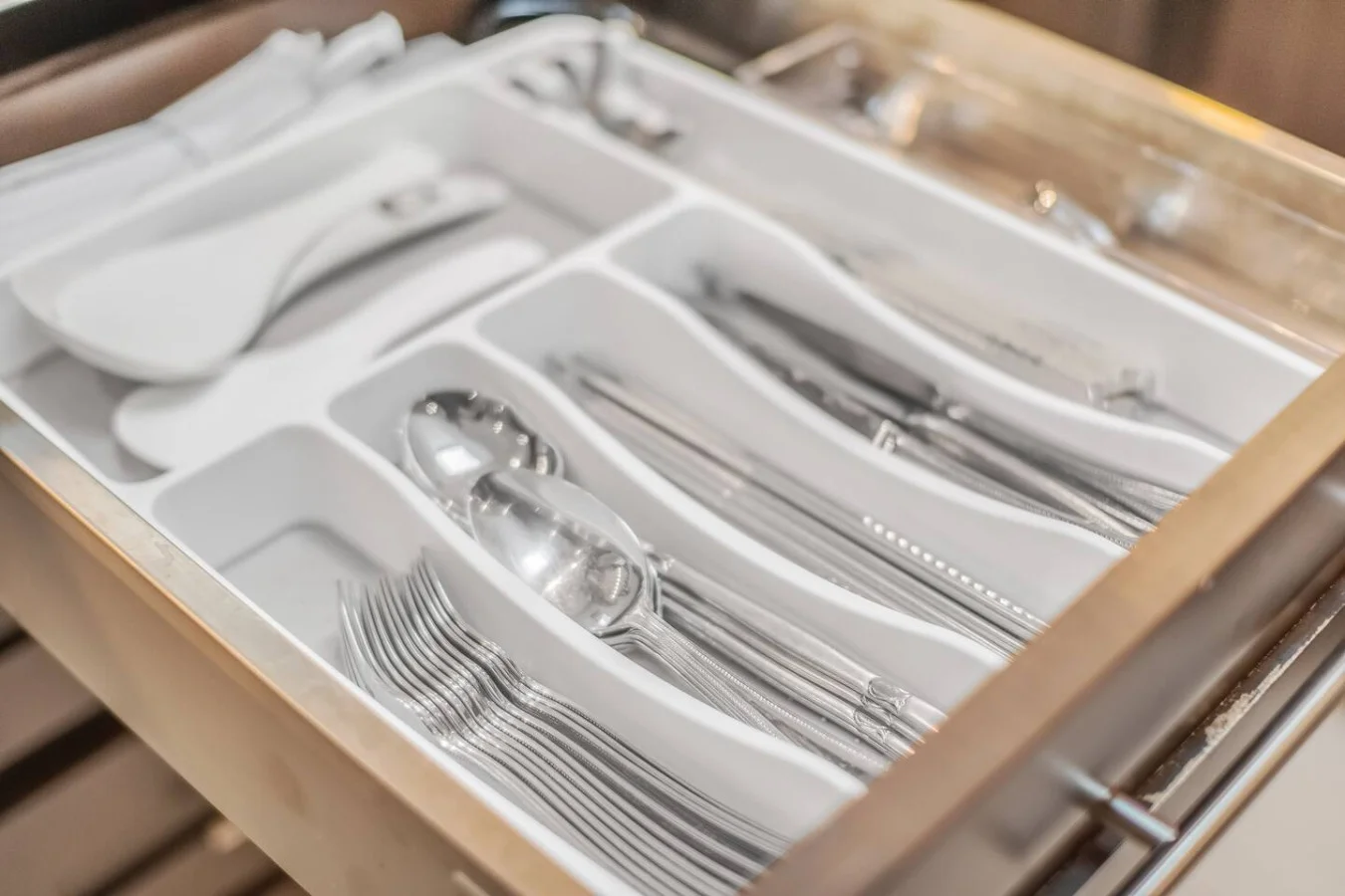 Kitchen ware