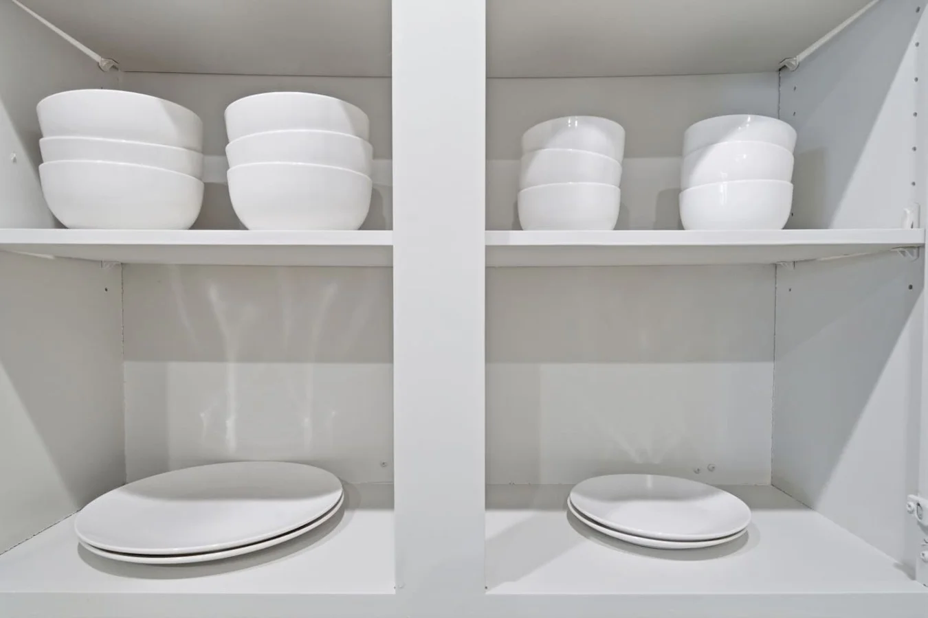 Large & Small Plates & Large & Small Bowls