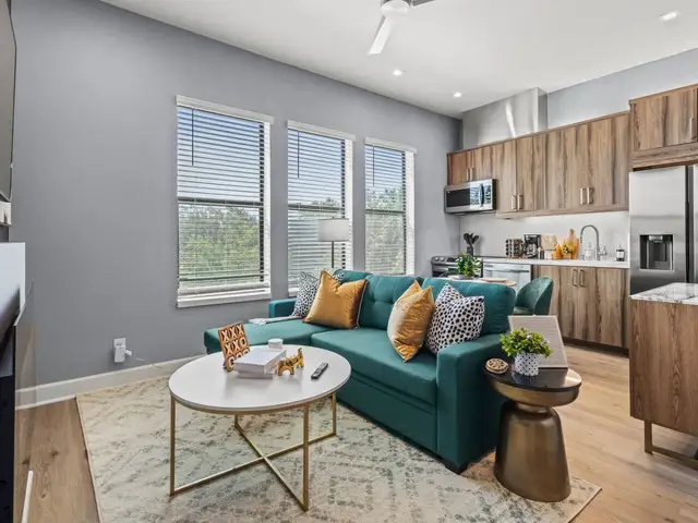 Upscale Dallas 1BR/1BA Retreat w Gym, Park & View