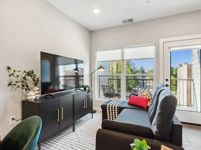 Luxury Stay in Heart of Columbus Downtown