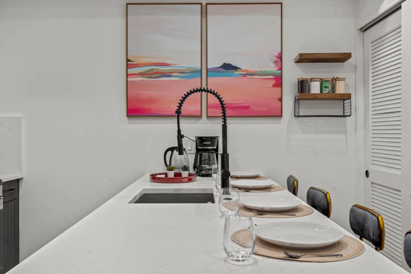 Bar Style Counter Height Dining for Four