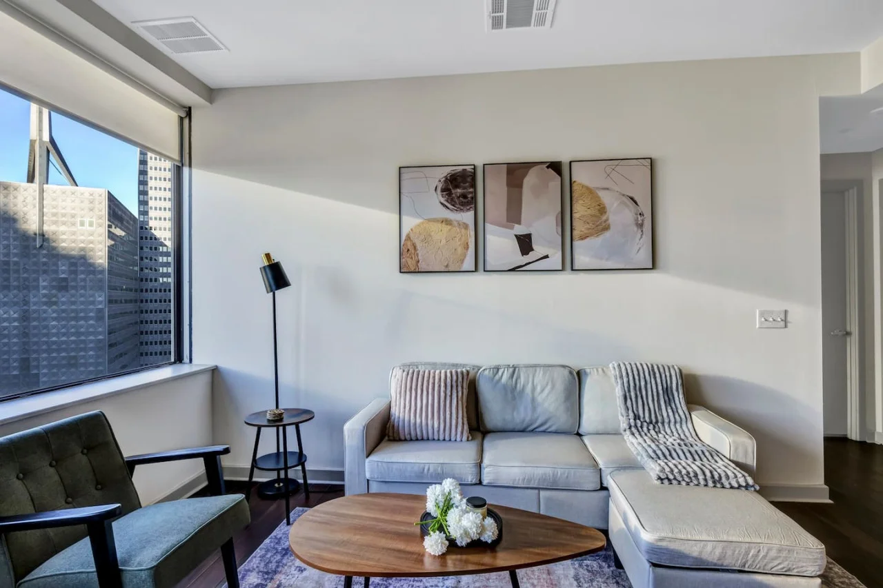 As you take a seat in the living room, the comfortable furniture and tasteful design make it easy to unwind.