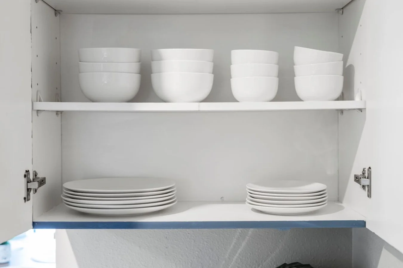 Plates and Bowls for Meals
