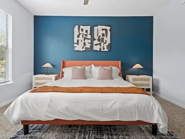 Modern 1BR|Pool, BBQ| Near Med District &Nightlife