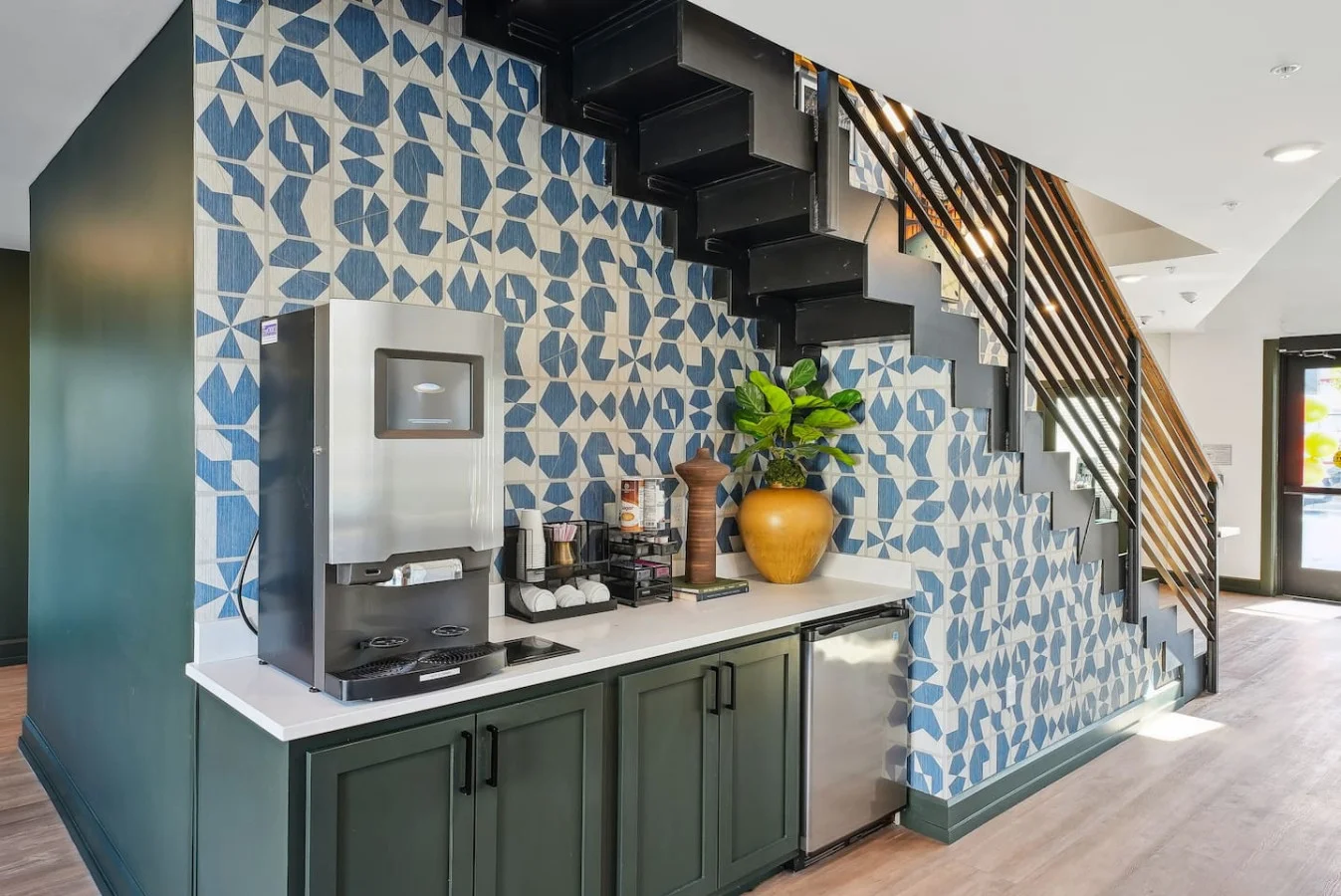 A sophisticated design that is gender-neutral so everyone can enjoy the living space throughout the day.