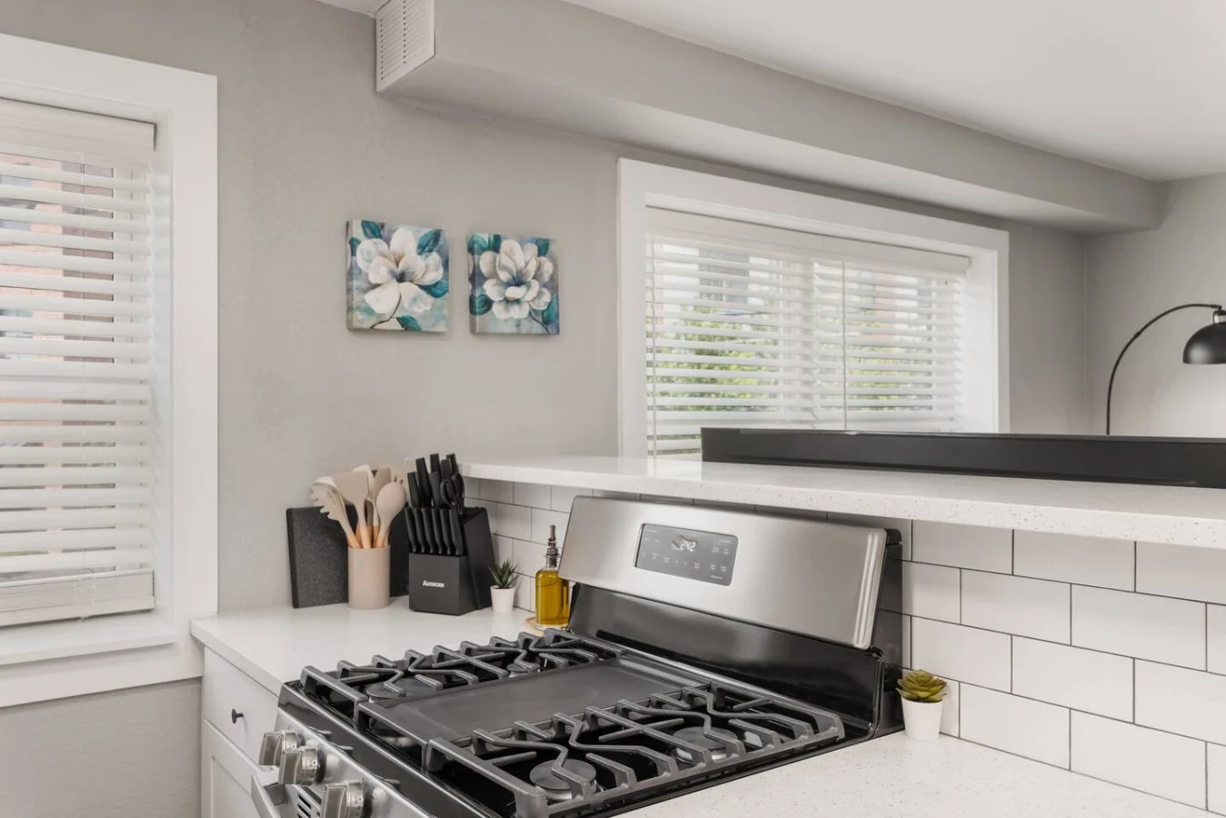 You can almost hear the sizzle of ingredients as you cook in the well-equipped kitchen, where every detail is designed for convenience.