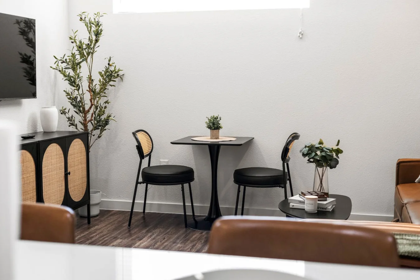 A sophisticated design that is gender-neutral so everyone can enjoy the living space throughout the day.