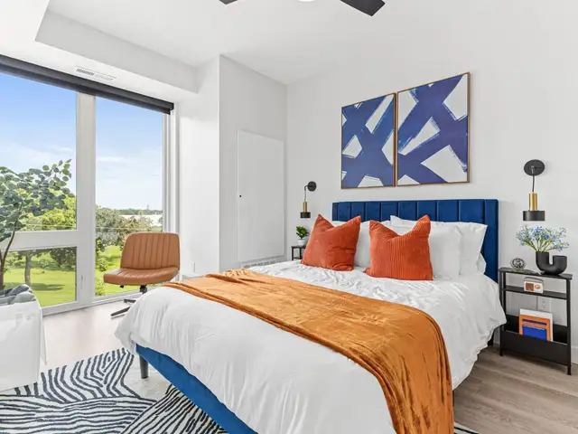 1Bed 1Bath w/ Balcony Retreat in Vibrant Kingfield