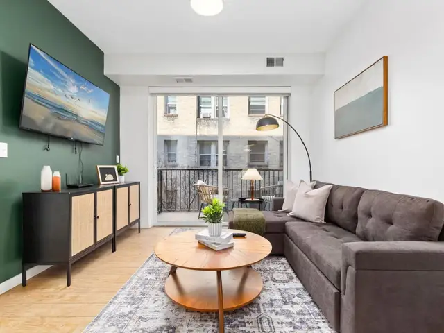 Chic 1-Bedroom Escape | Modern Comfort & City View