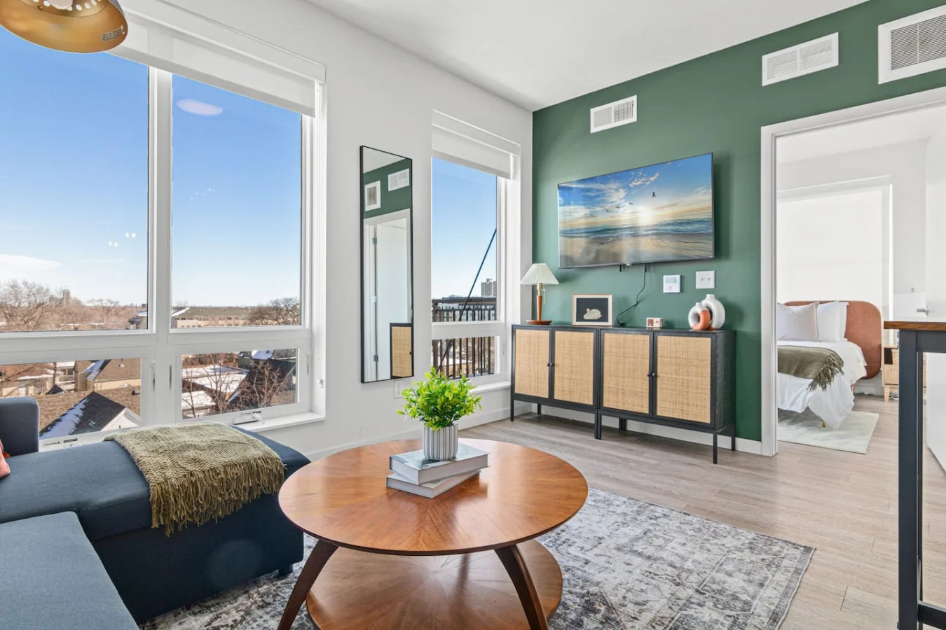 Modern 1BR| Gym+Rooftop | Uptown Minneapolis