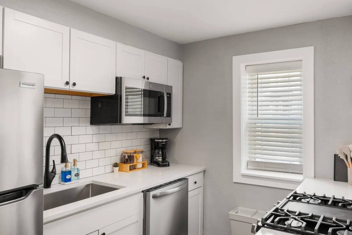 As you step into the kitchen, functional design make you eager to start cooking your favorite dishes.