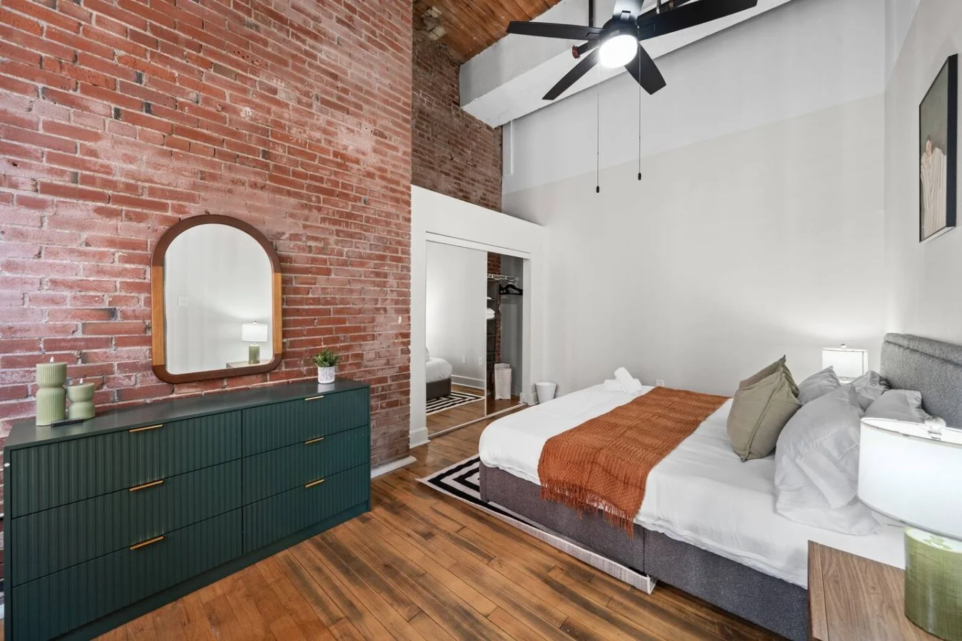 Ample bedroom space for your personal items