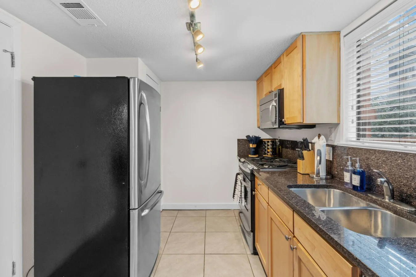 Spacious kitchen layout ideal for cooking and longer stays