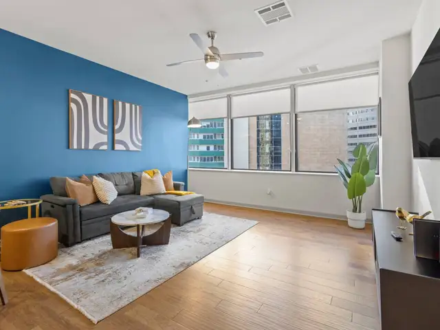 Luxe Apt W/Parking CityView|Pool|Gym|PoolTable