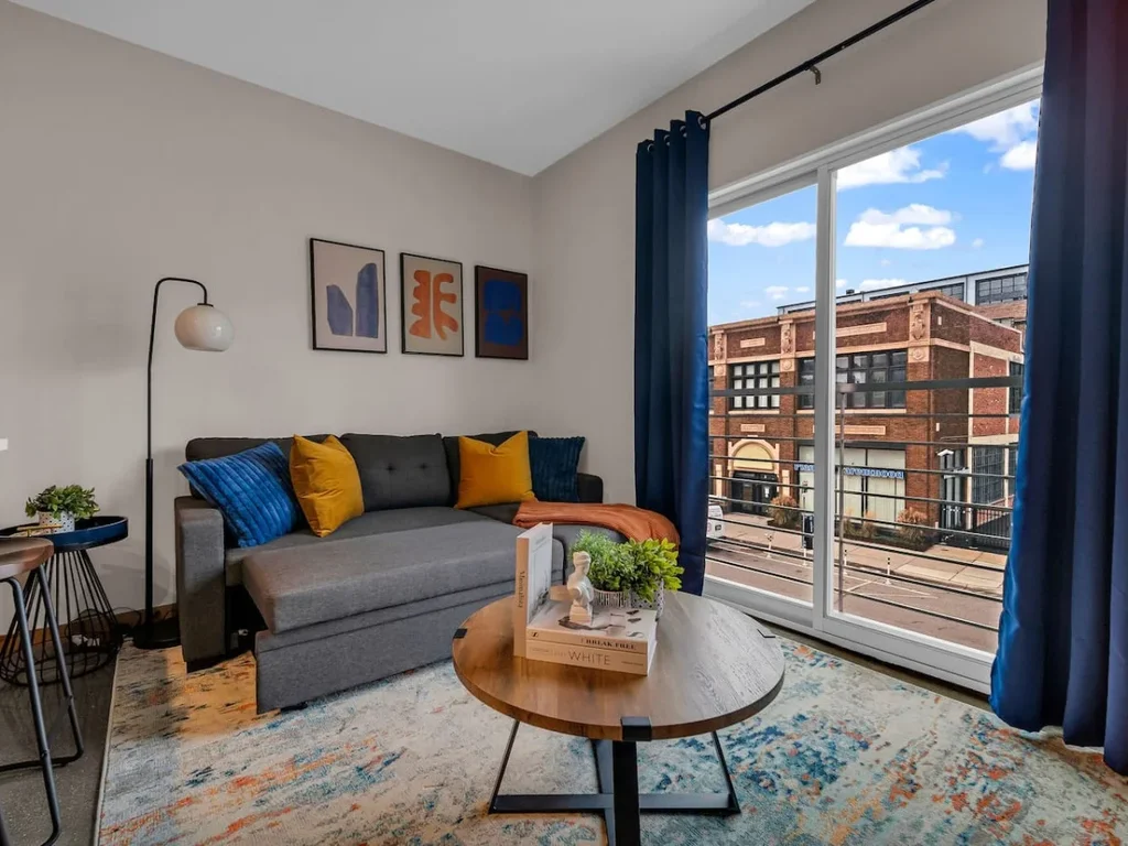 Chic 1BR Retreat in Midtown Detroit