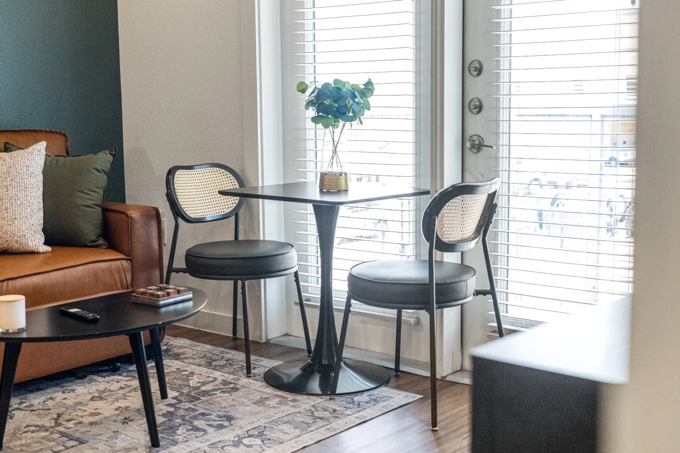 A sophisticated design that is gender-neutral so everyone can enjoy the living space throughout the day.