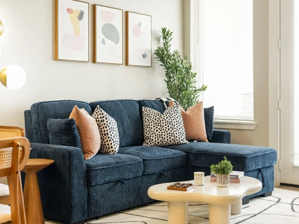 Lux Executive Suite: Sleeps 4; Heart of Fort Worth