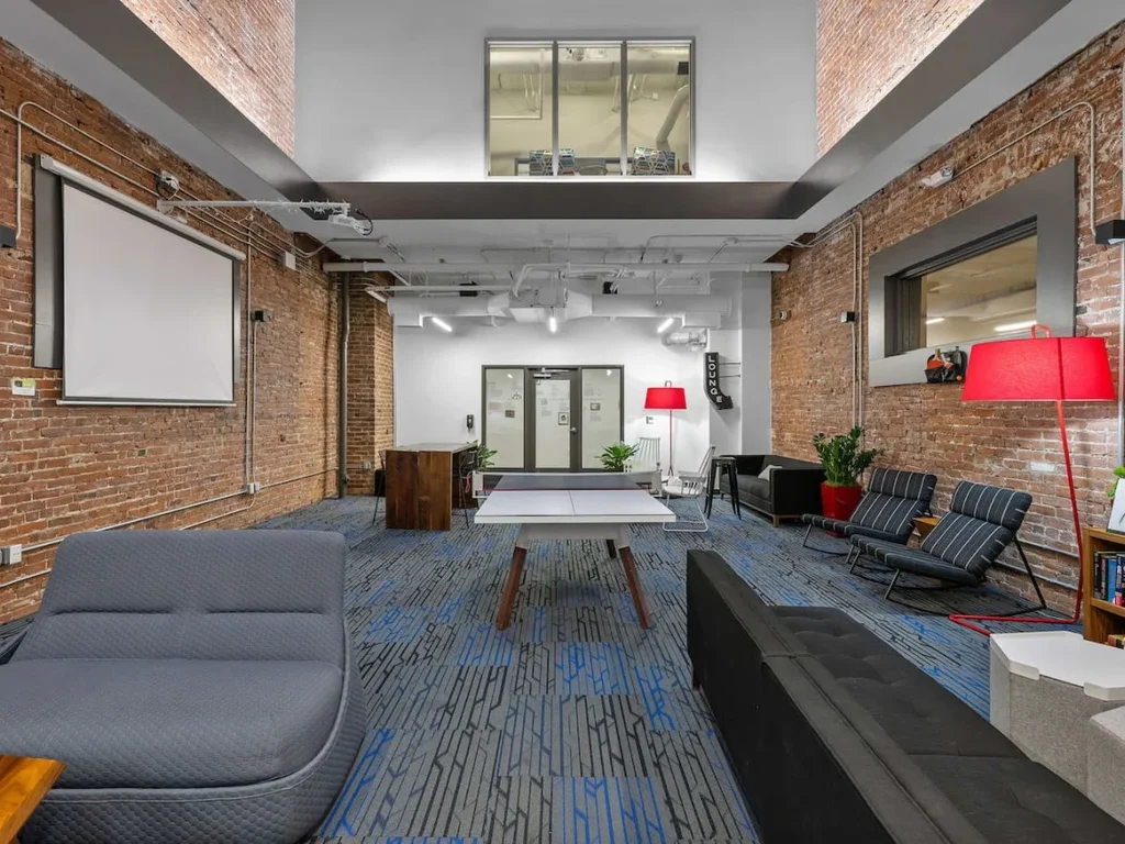 Modern Historic Interior | 1 Bed/Bath | Near Zoo