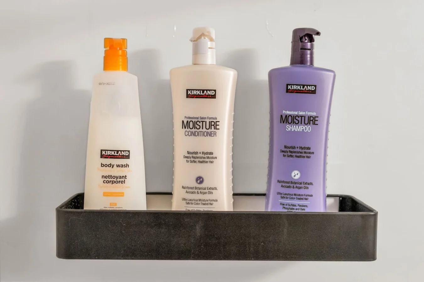 Complimentary conditioner, shampoo, and body wash (initial consumables provided).