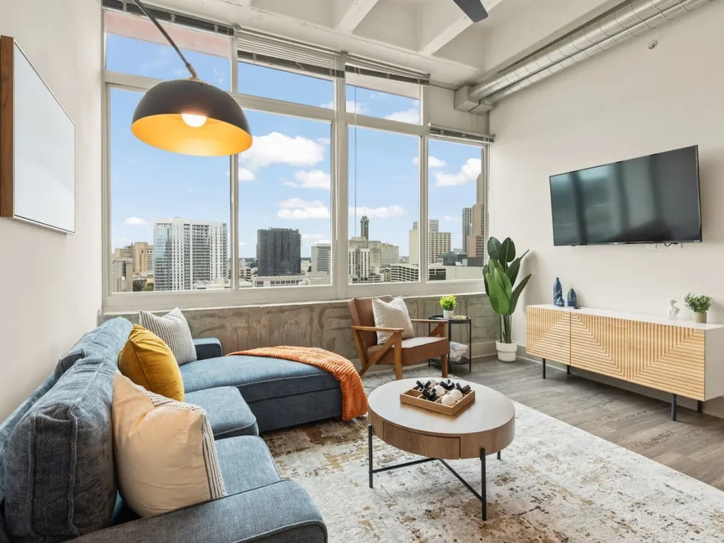 Urban Oasis: 1BR in Heart of ATL