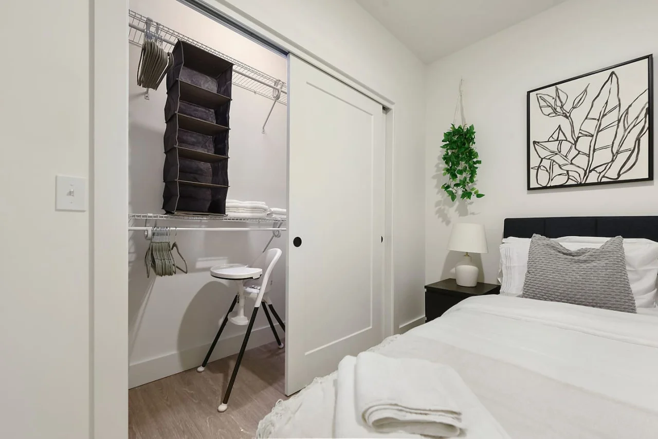 Spacious bedroom with stylish decor, perfect for unwinding after a day of exploring the local area.