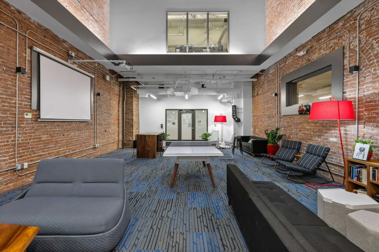 Modern Historic Interior | 1 Bed/Bath | Near Zoo