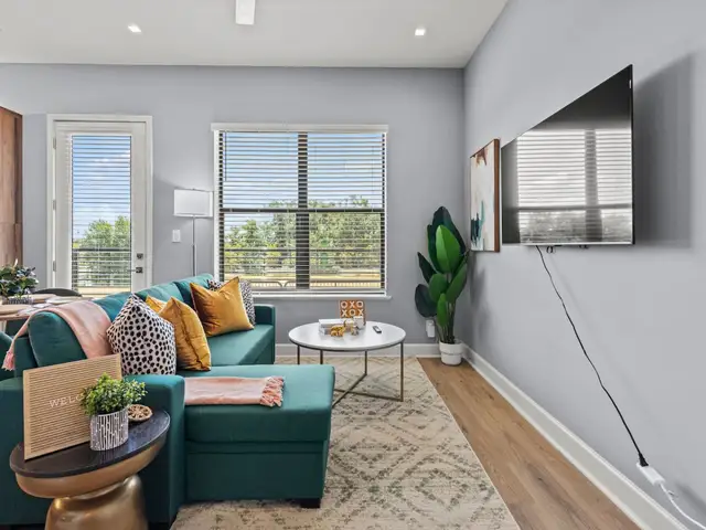 Urban Zen: Dallas 1BR w/ Gym & Parking