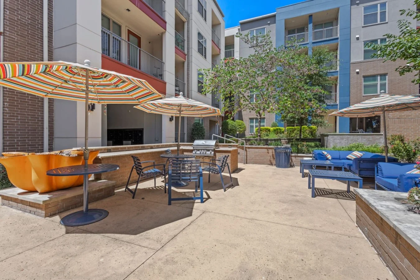 "The ultimate open-air dining spot."