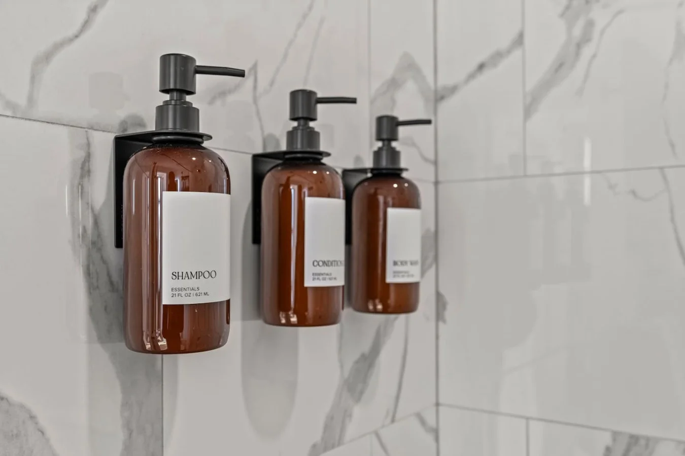 Complimentary conditioner, shampoo, and body wash (initial consumables provided).