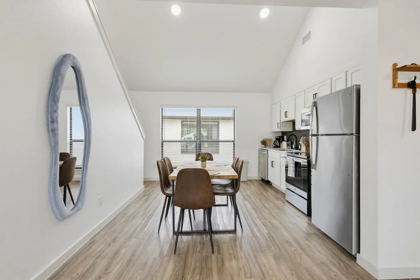 Dining Area Open To Kitchen