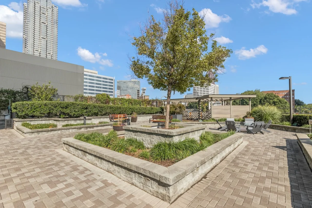 The outdoor areas’ plush seating beckons you to sink in and relax, surrounded by light and airy decor.