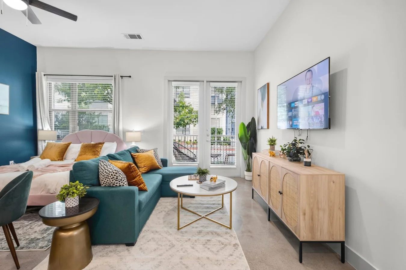 Cozy Lux 1BD in Dallas | Mins to DT | Free Parking
