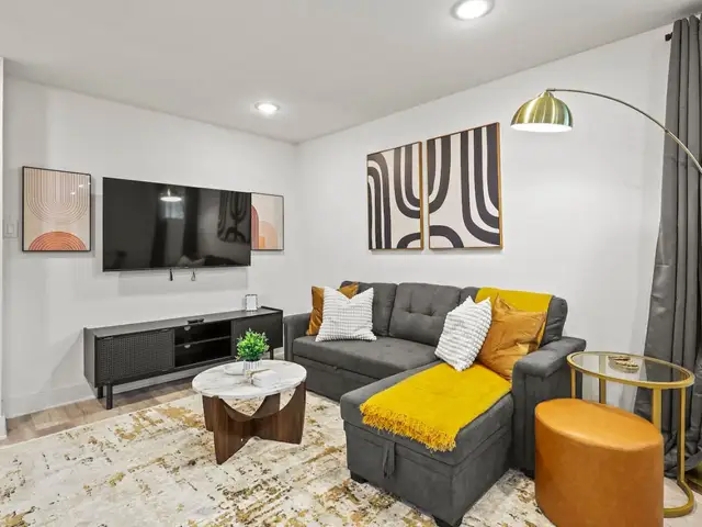 Brand New 1bed1bath w/Parking-Minutes to Baylor+DT