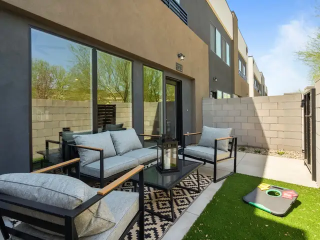 4 Beds w/Private Patio near Stadium/Golf & More!