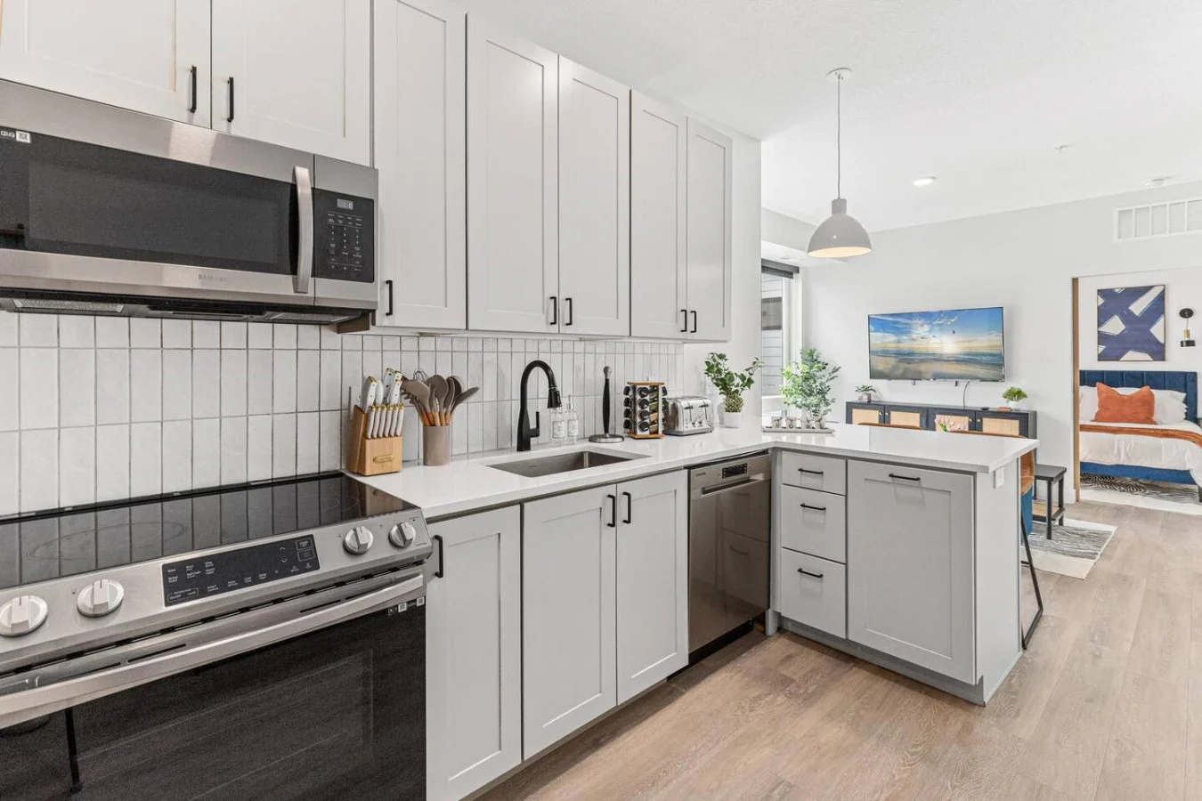 Appliances and tools designed to make cooking and dining a breeze.