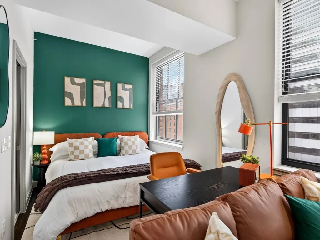 Studio | Gym | Near Great American & The Banks