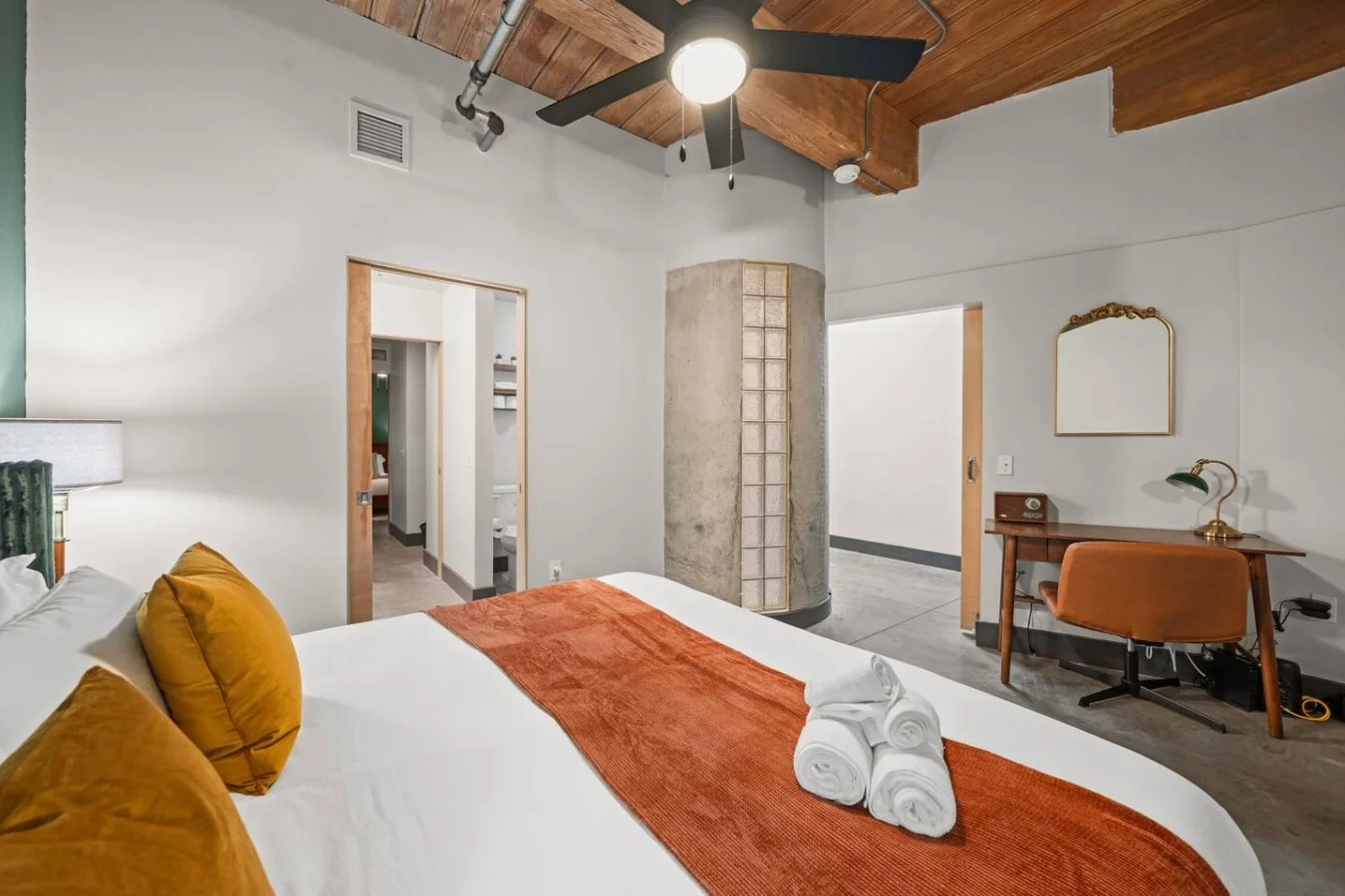 Master bedroom comes with extra bedding and towels.