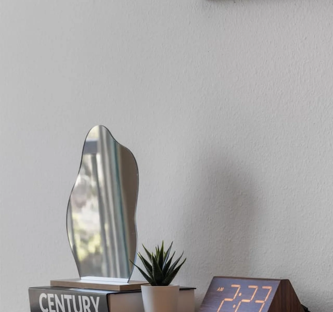 You are surrounded by tasteful decor and warm tones for a perfect setting for any occasion.