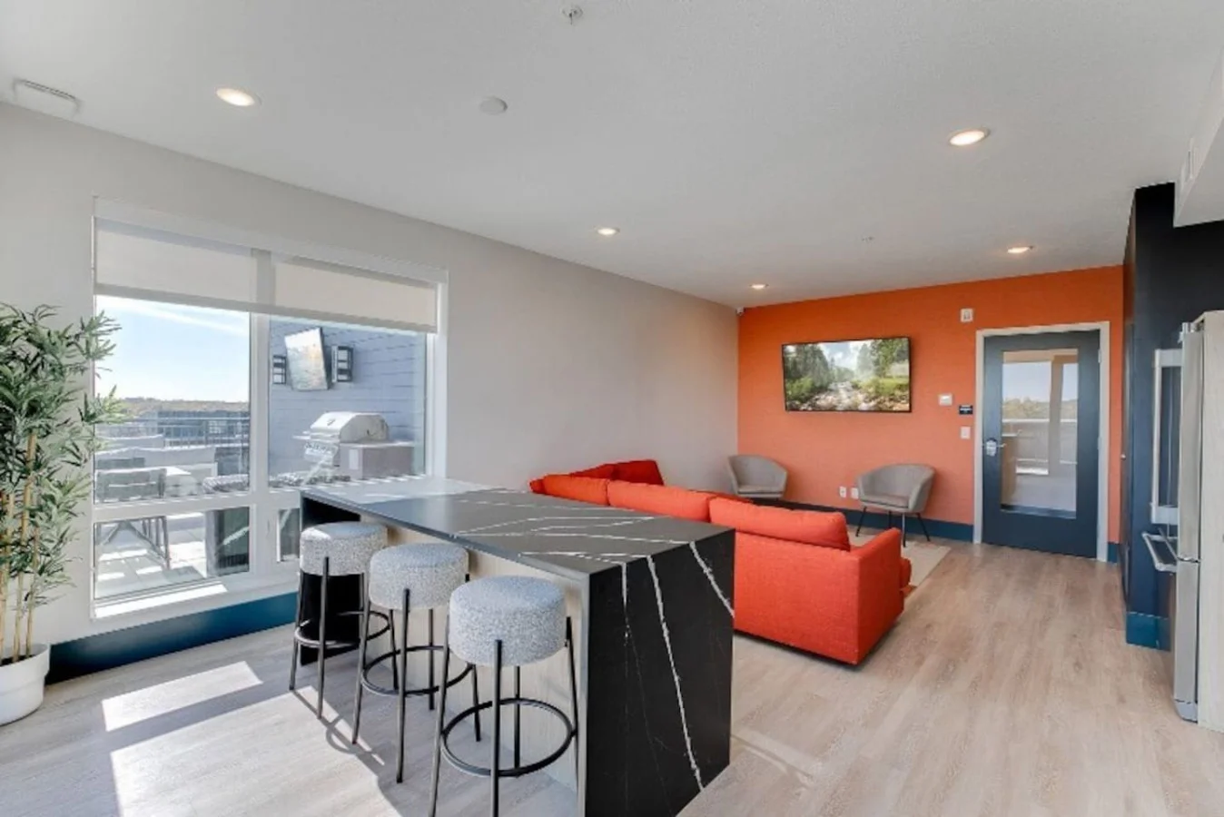 A beautiful space for creating beautiful memories with your friends or loved ones!