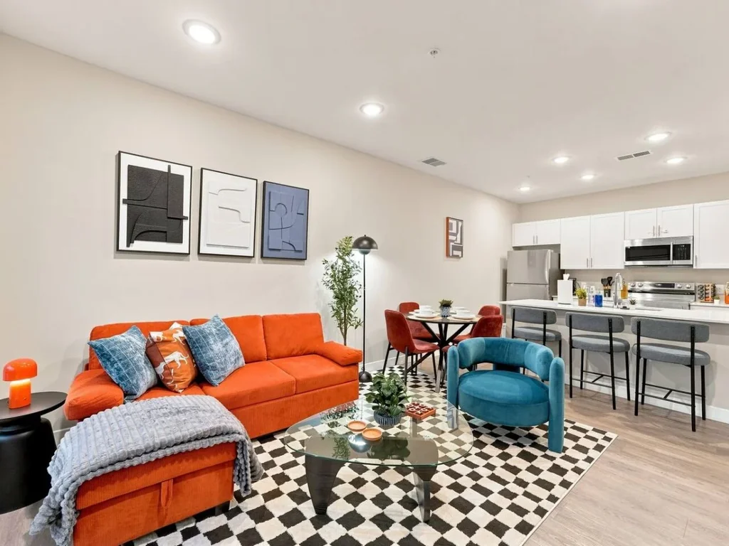 Luxe 1BR stay in Columbus with Rooftop & Gym