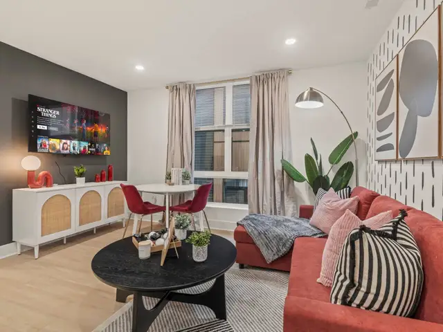 Stylish 1 Bed, 1 Bath Apartment Central Philly