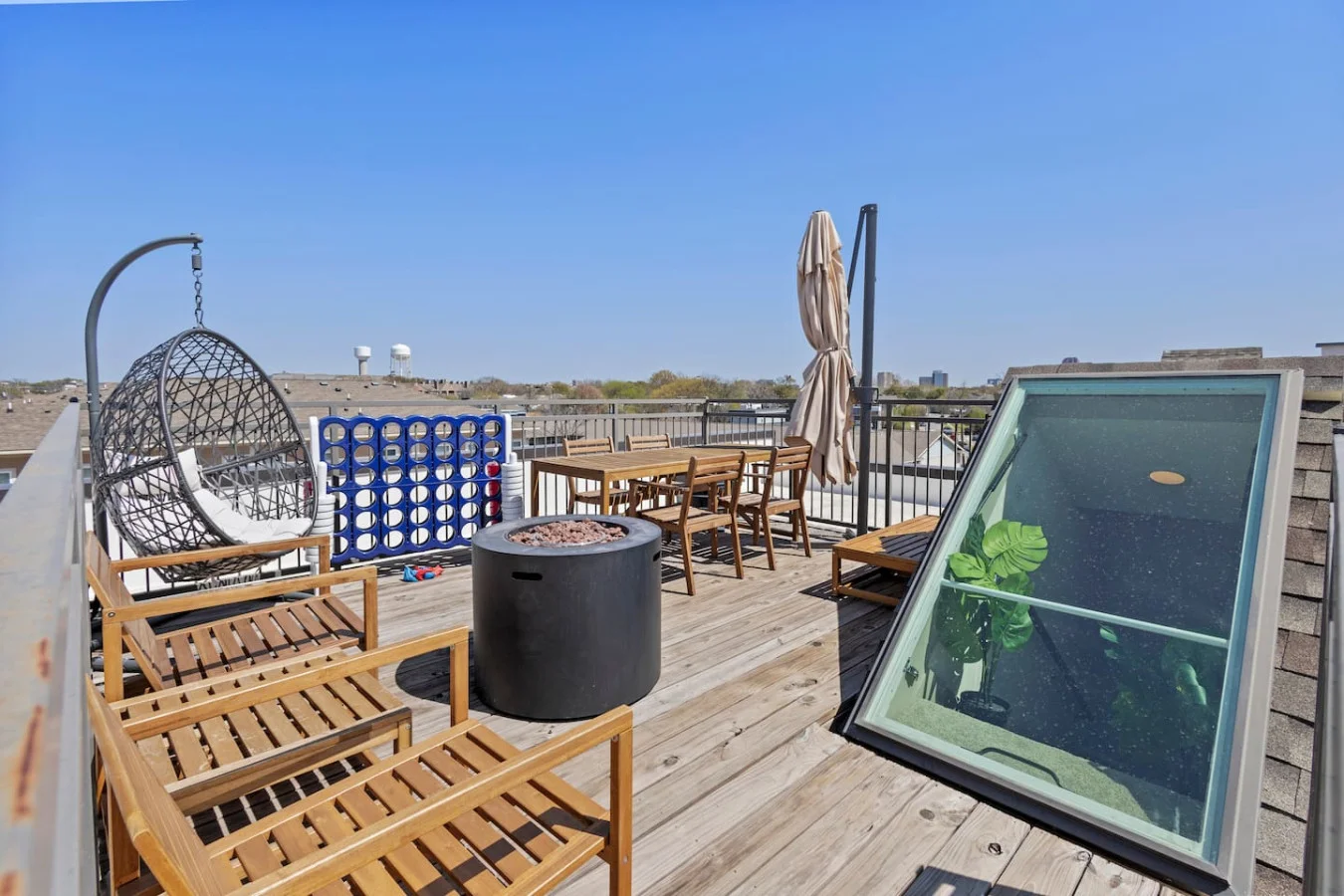 The outdoor areas’ plush seating beckons you to sink in and relax, surrounded by light and airy decor.