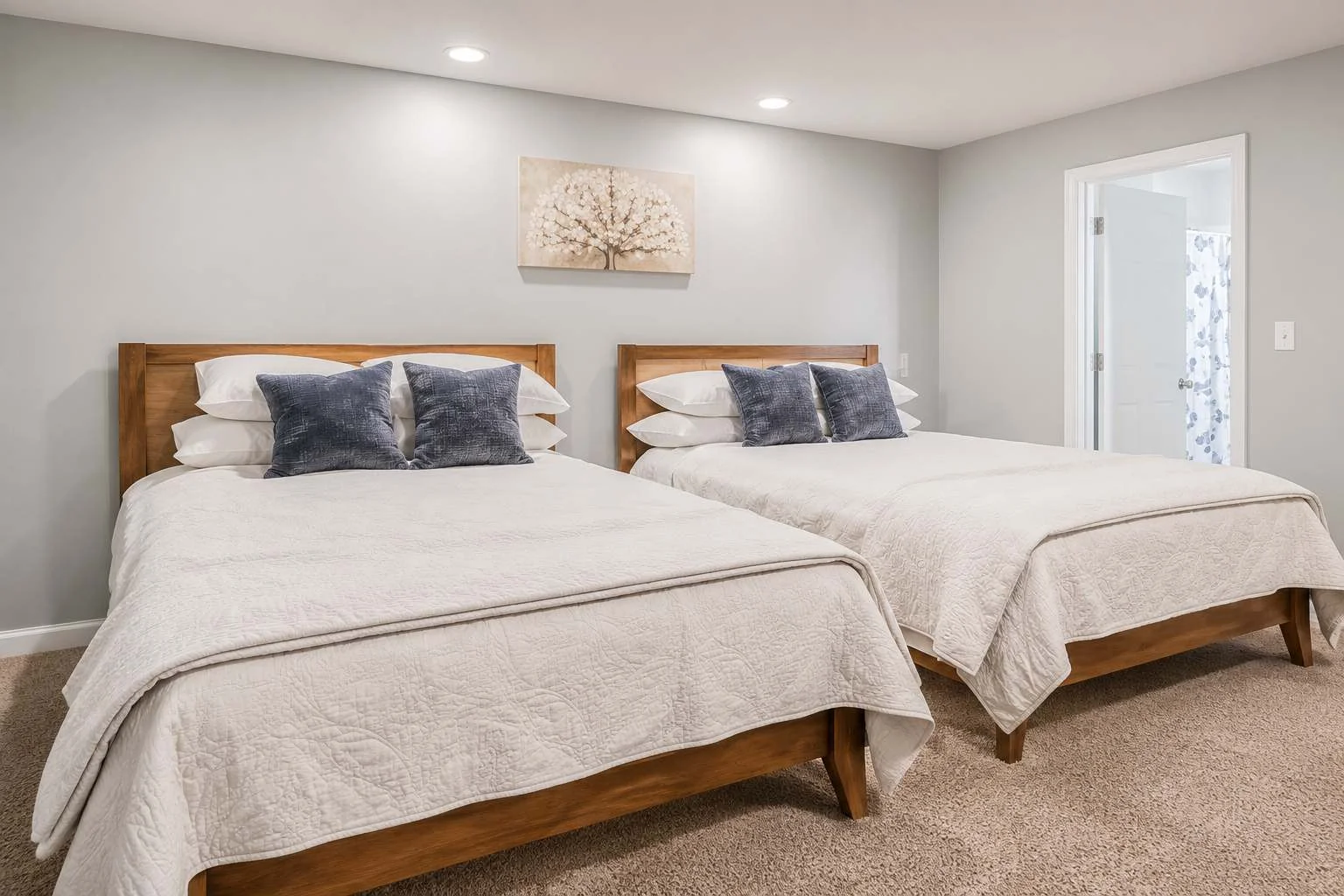 Upstairs bedroom