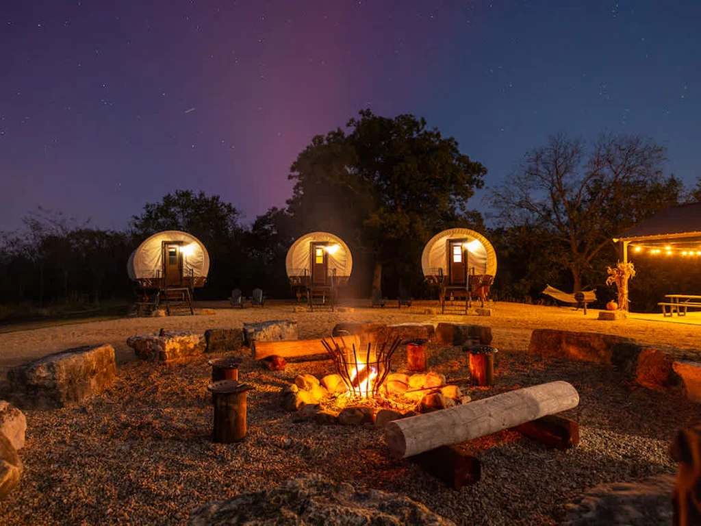 Sycamore Creek Wagon Retreat, Group Stay