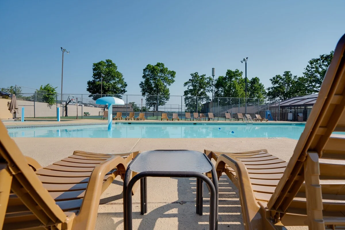 Outdoor seating for pool
