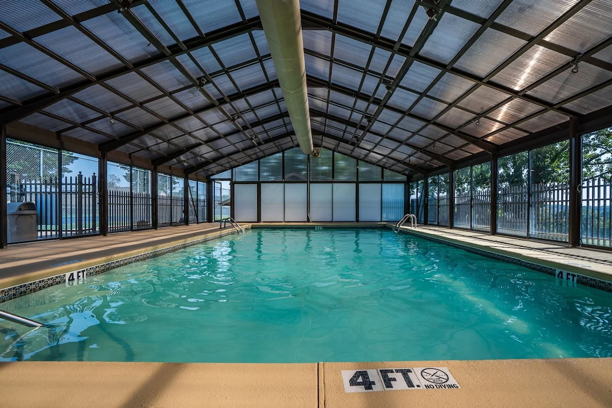 2BR Resort Condo | Pool & Pickleball | Near 76