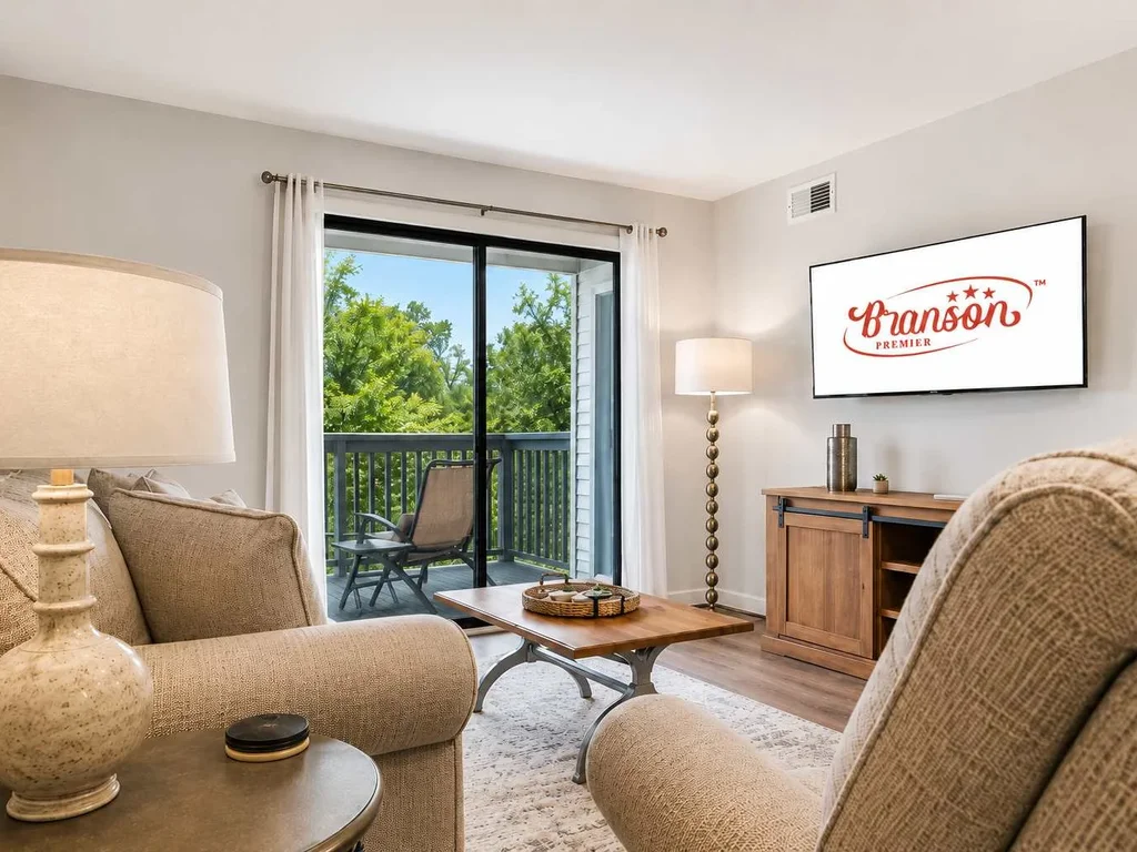 2BR Resort Condo | Pool & Pickleball | Near 76