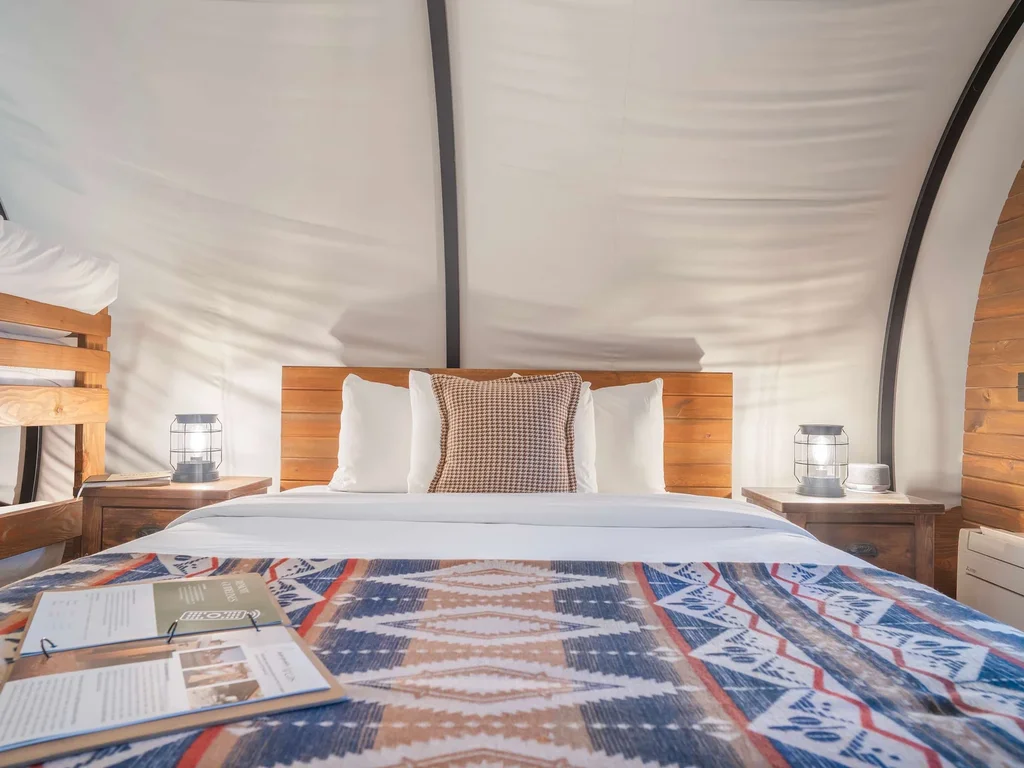 Family Fun Glamping | Lake Taneycomo + Golf carts